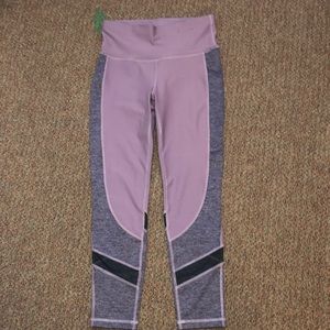 Athletic leggings